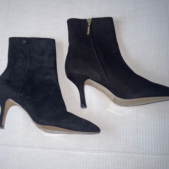 Larroudé Mini Kate in Black Suede 3 inch Heel - Picture 2 of 16